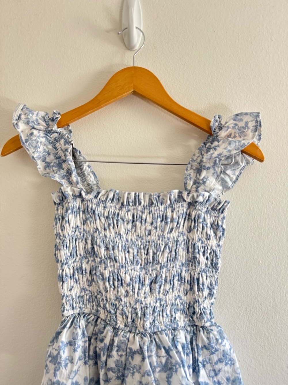 En Saison Ruffle Smocked Cotton Blue Floral Mini Dress size Small - Picture 6 of 9
